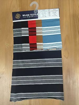 Un buon prezzo. Materiale a strisce comodo, traspirante e salutare, adatto alla pelle in linea