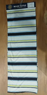 Un buon prezzo. Facile da curare e confortevole, resistente, traspirante, di materiale a strisce, tessuto a bassa contrazione in linea