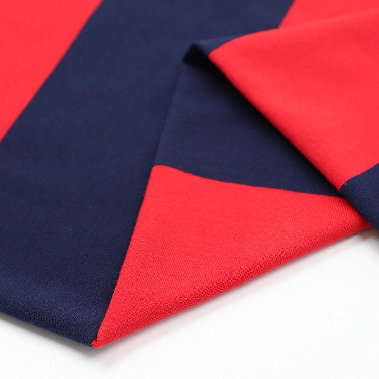 Tissu a strisce per la pelle 175 gm Tissu di cotone a maglia pettinato per maglietta