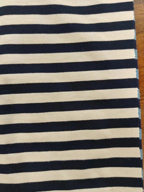 Materiale a strisce di cotone morbido, anti-spirale e non facilmente deformabile, per magliette