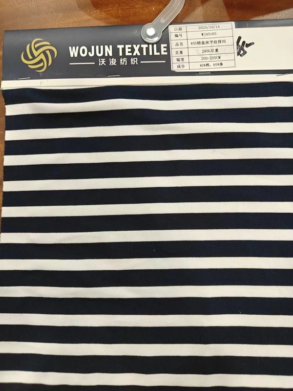 Anti-Pilling E Elastico Accogliente Asciugatura Veloce Materiale a Righe Tessuto Per T-Shirt