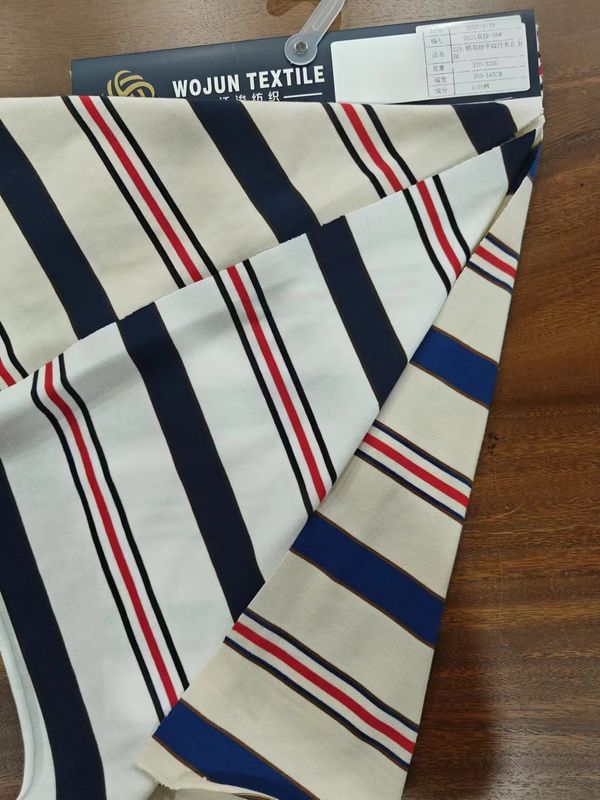 Semplice e alla moda Comodo Tissu a maglia a strisce per maglietta