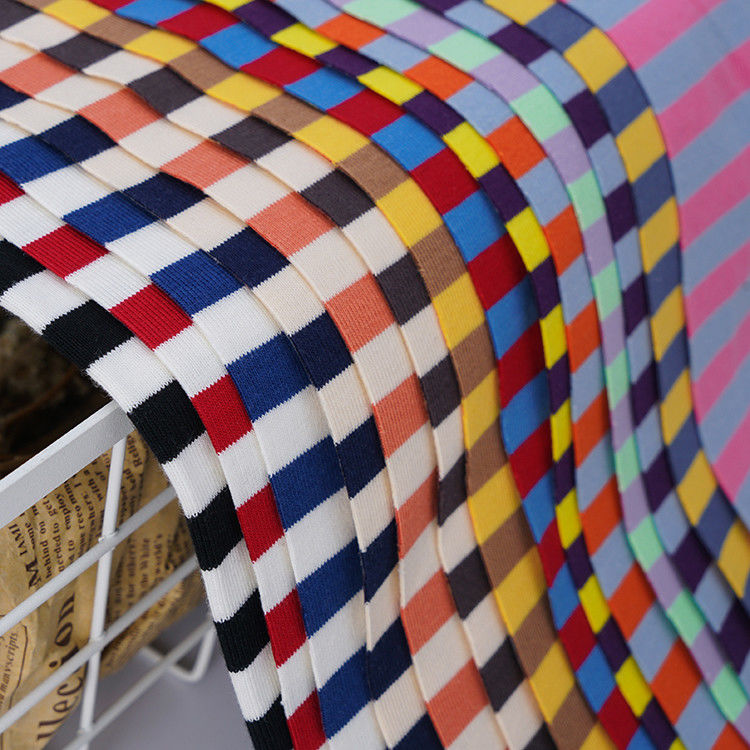 Tissu di cotone french terry resistente all'usura e adatto alla pelle
