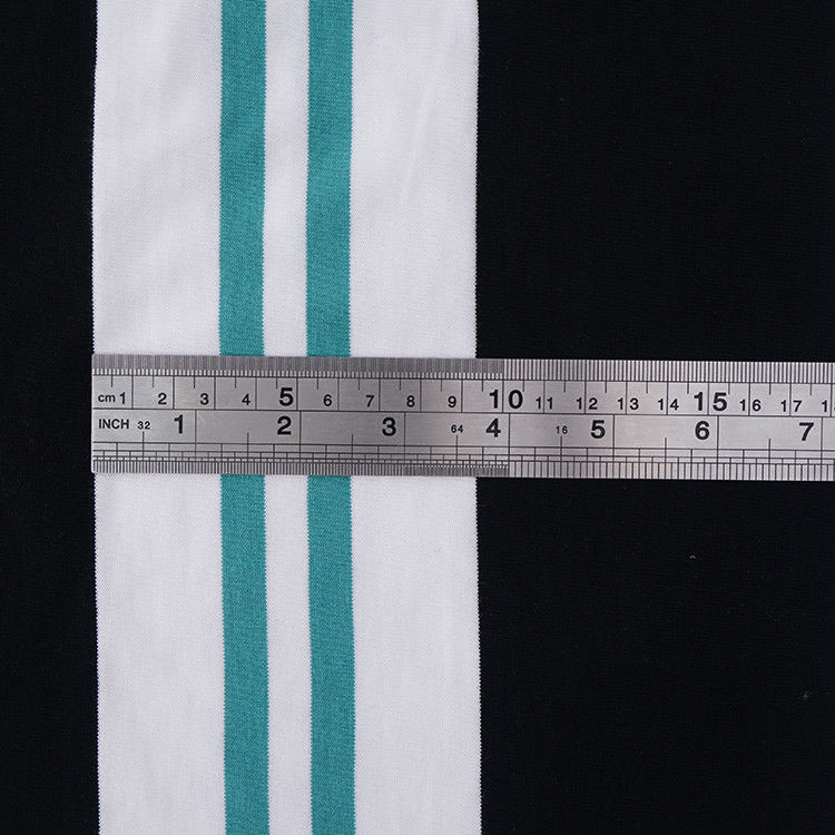 Tessuto a maglia a righe per magliette