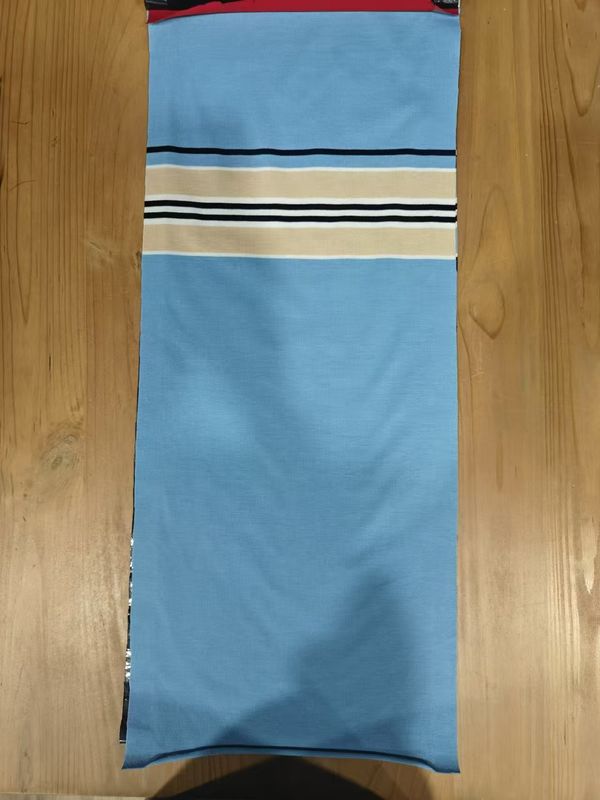 Tessuti a maglia a strisce elastici e di buona qualità per abbigliamento casual