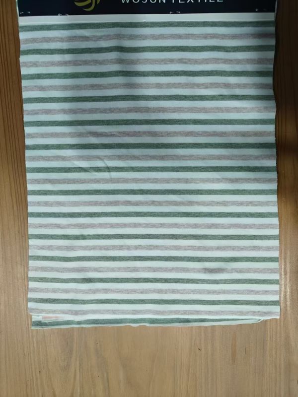 Tessuto di materiale a strisce resistente all'usura e morbido, traspirante e resistente per l'uso occasionale