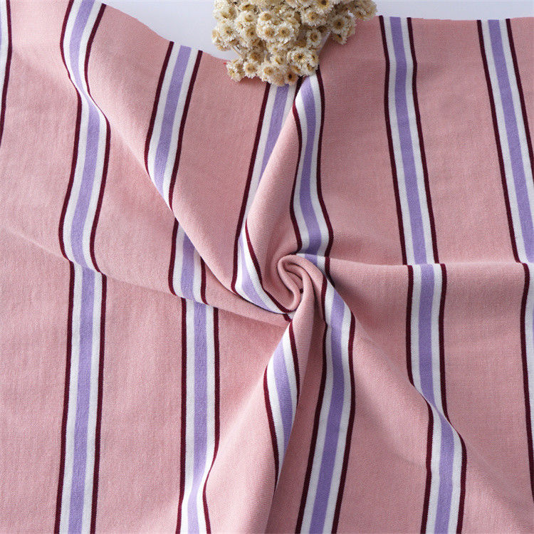 Tessuto a maglia a strisce di cotone multicolore e alla moda
