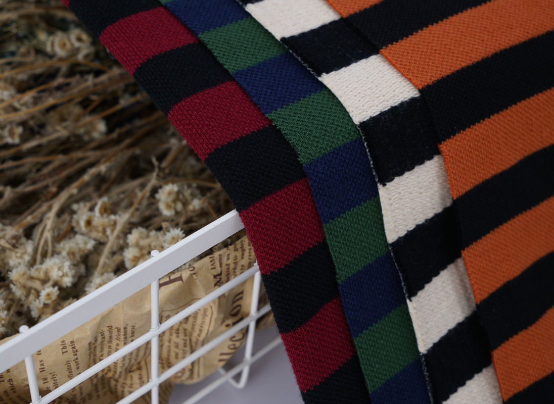 Tessuto di cotone morbido, comodo e assorbente del sudore