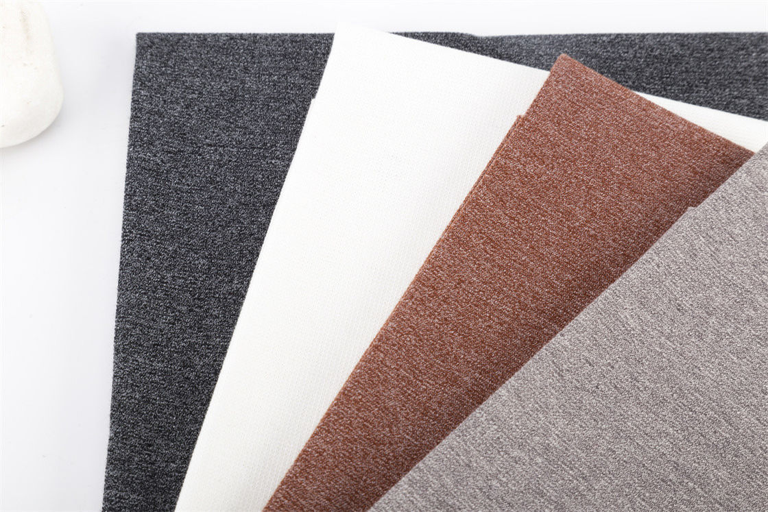 Tessuto di magliette di cotone elastico e comodo per abbigliamento casual