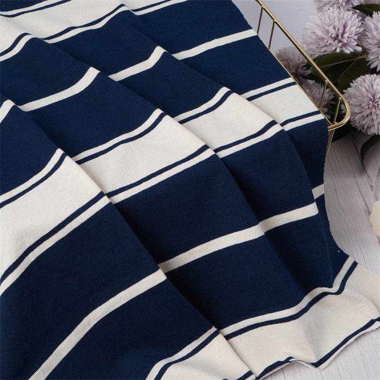 Tissu a maglia a strisce semplice e facile da indossare