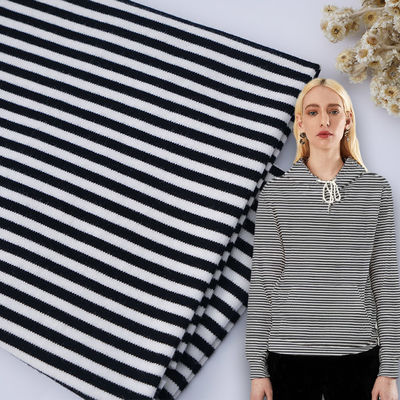 Un buon prezzo. Tessuto a maglia a righe per magliette casual in linea