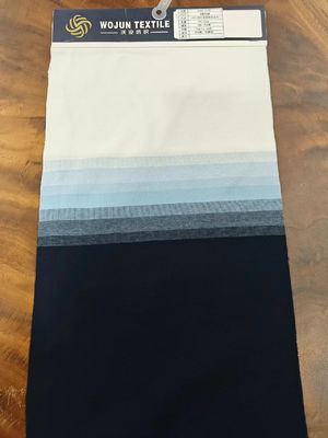 Stoffa a maglia a strisce di moda per camicia da polo resistente all'usura, rinfrescante e traspirante