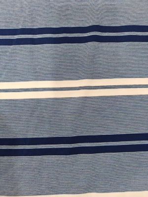 Un buon prezzo. Tessuto a maglia a strisce liscia e ecologica per abiti da ginnastica in linea