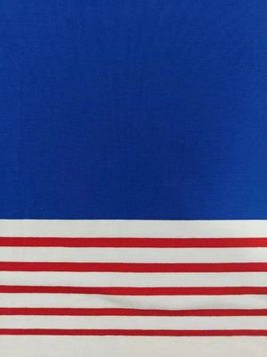 Un buon prezzo. Tessuto a maglia a righe morbido e idratante per magliette in linea