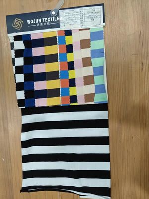 Un buon prezzo. Comodo e idratante Tessuto di cotone francese Terry per abbigliamento in linea