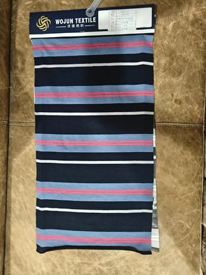 Tessuto di materiale a strisce comodo e liscio per abbigliamento casual