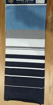 Un buon prezzo. Tessuto di materiale a strisce morbido, elastico, confortevole e resistente per indossare casualmente in linea