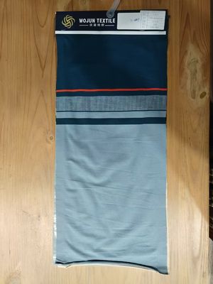 Assorbente sudore traspirante e confortevole e resistente tessuto a strisce per abbigliamento casual
