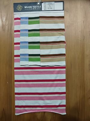 Tessuto a maglia a strisce per abbigliamento casual