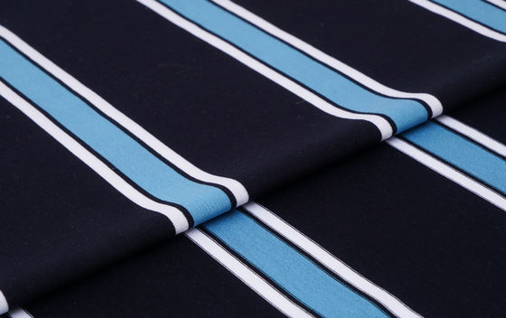 Un buon prezzo. Tessuto a maglia a righe igroscopico comodo e salutare per magliette in linea