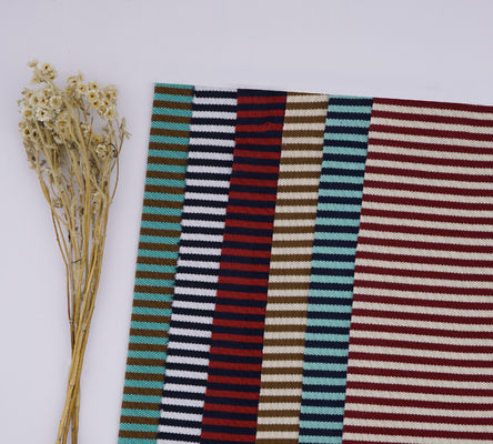 Un buon prezzo. Comodo tessuto a maglia a strisce croccante e anti-rughe per maglietta in linea