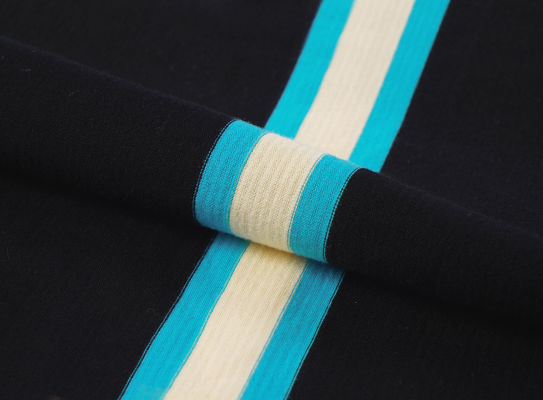 Un buon prezzo. Tessuto a maglia a strisce anti-rughe per polo. in linea